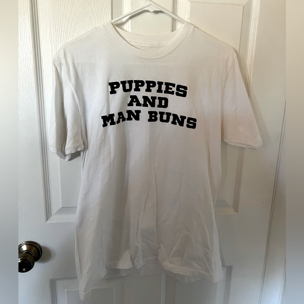 Unisex Medium PUPPIES AND MAN BUNS Tee Shirt